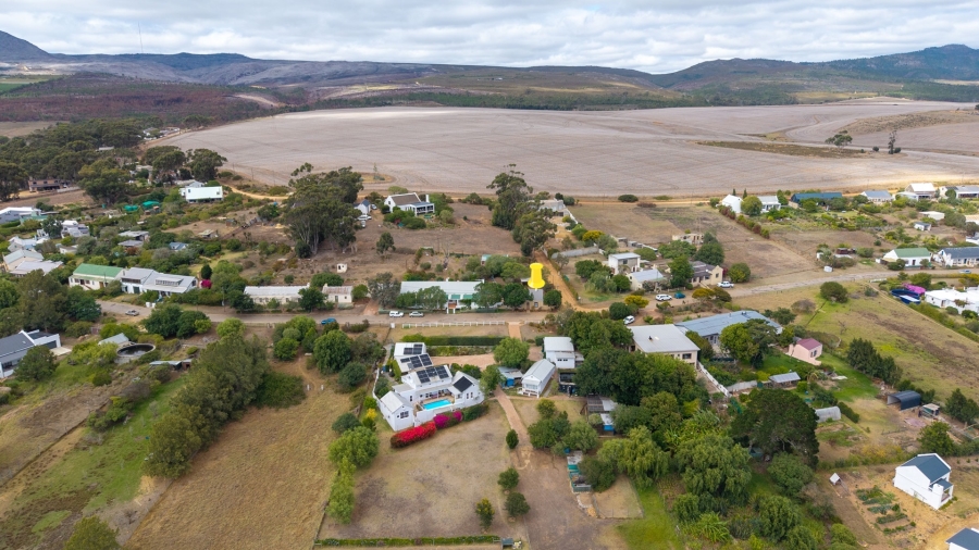 2 Bedroom Property for Sale in Napier Western Cape